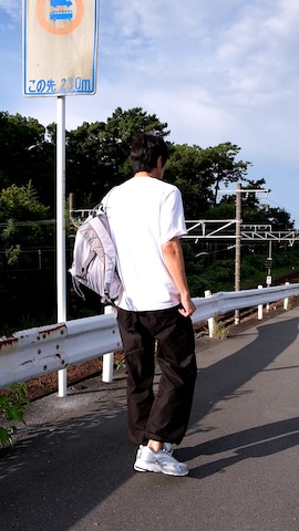 バックパック/リュックを使ったドラエモさんのファッション動画