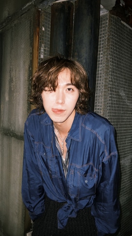 Juhaのスラックスを使ったKazuhiro Hamadaさんのファッション動画