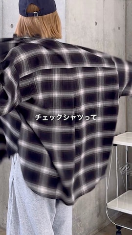 「アイテム（スウェットパンツ）」を使った、サエさん（レディース・159cm）の秋コーディネート