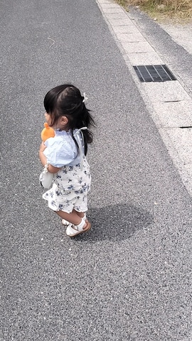 「アイテム（ハンドバッグ）」を使った、kana♡さん（キッズ・80cm）の夏コーディネート