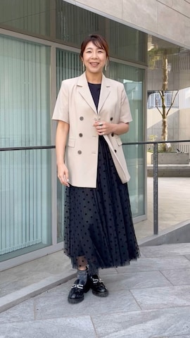 「INED CLARO（イネドクラロ）のアイテム（テーラードジャケット）」を使った、しおりさん（レディース・164cm）の春コーディネート