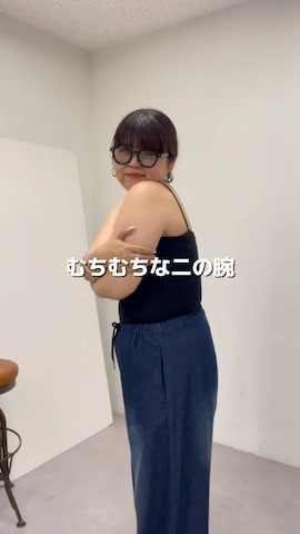 「アイテム（パーカー）」を使った、kana18sさん（レディース・158cm）の秋コーディネート