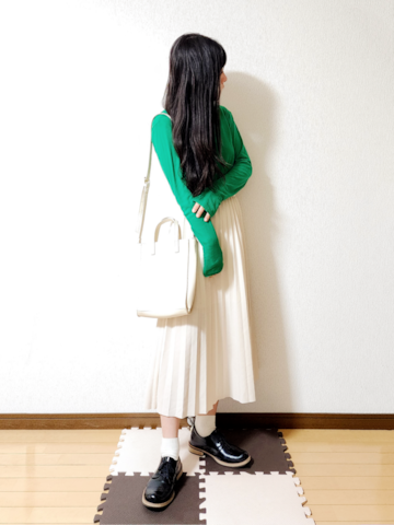 「アイテム（キャスケット）」を使った、文さん（レディース・153cm）の春コーディネート