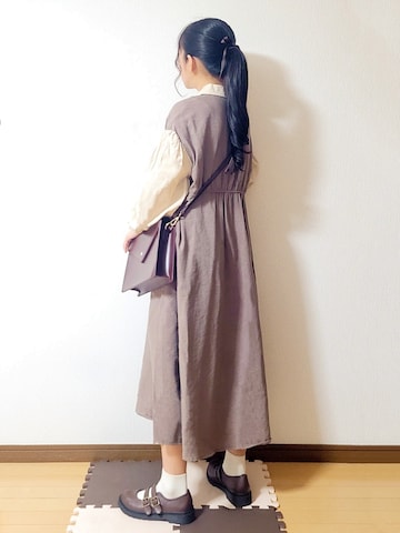 レッグウェアを使った文さんのファッション動画