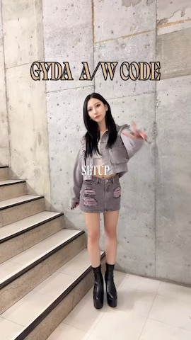 「アイテム（デニムジャケット）」を使った、hinanoさん（レディース・156cm・10代）の秋コーディネート