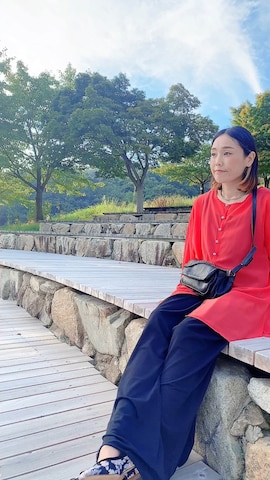 「アイテム（イヤーカフ）」を使った、コミネ🌸さん（レディース・156cm・40代）の秋コーディネート