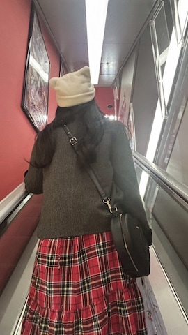 MARY QUANTのアイテムを使ったheika さんのファッション動画