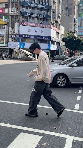 ウォレットチェーンを使ったTakeru.さんのファッション動画