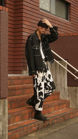 BOBSONのスラックスを使ったTakeru.さんのファッション動画