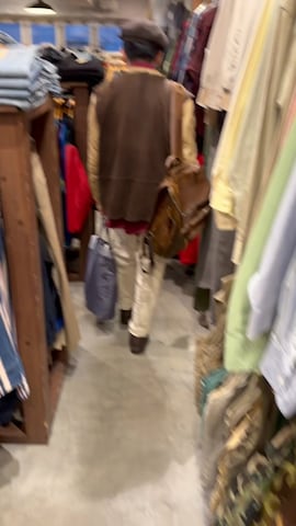 RALPH LAURENのアイテムを使ったあらた暑くてコメント出来ない場合ありさんのファッション動画