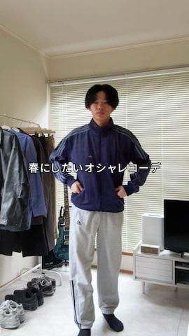 NEW BALANCEのスニーカーを使ったLaitoさんのファッション動画