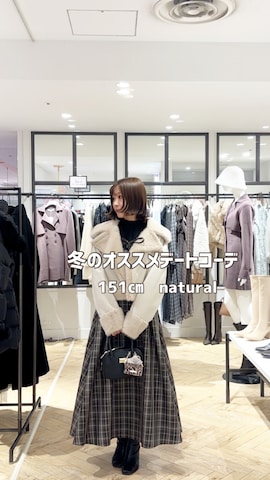 ムートンコートを使ったkaho さんのファッション動画