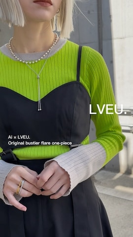 ソックス/靴下を使ったIMOKOさんのファッション動画