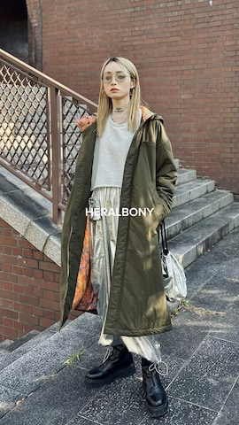 「アイテム（モッズコート）」を使った、IMOKOさん（レディース・170cm）の秋コーディネート