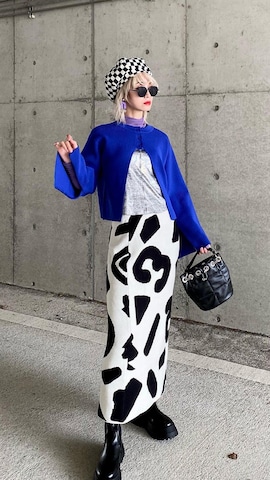 「アイテム（ウィッグ、シルバー系）」を使った、IMOKOさん（レディース・170cm）の秋コーディネート