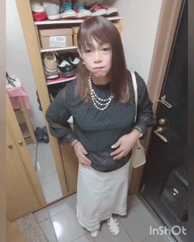 menueのサンダルを使ったメグミ   ☆海乃  恵さんのファッション動画
