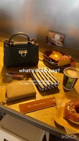 口紅/リップティント/グロスを使ったSIZUさんのファッション動画