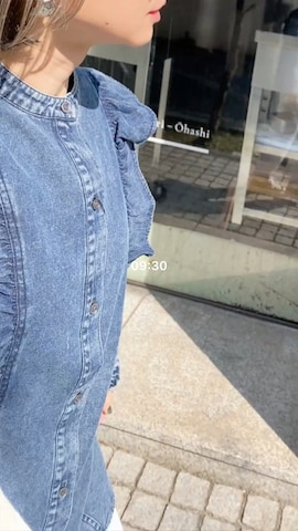 SOTTのシャツ/ブラウスを使ったSIZUさんのファッション動画-シャツ1枚でちょうどよかった日🌸