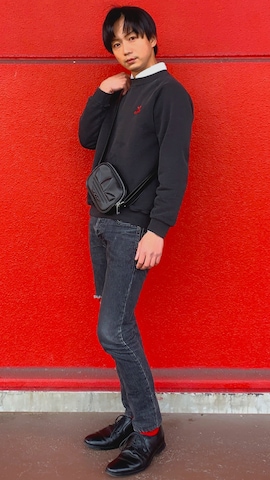 UNIQLOのレッグウェアを使った福神さんのファッション動画