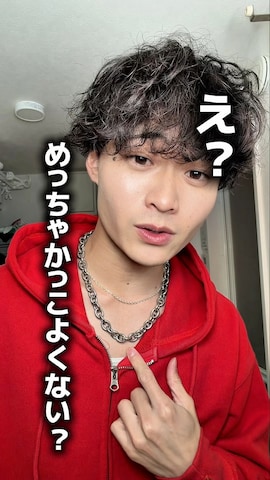 AAKAMのアイテムを使った中村瑞輝(みずきち)さんのファッション動画