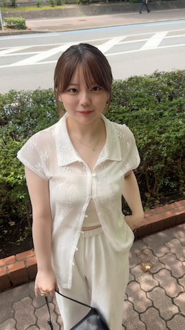 select MOCAのバッグを使ったruriさんのファッション動画