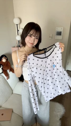 archivesのトップスを使ったSAKURAさんのファッション動画