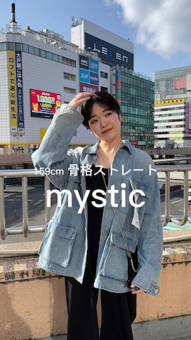 つなぎ/オールインワンを使ったヨシヤマ アヤカさんのファッション動画