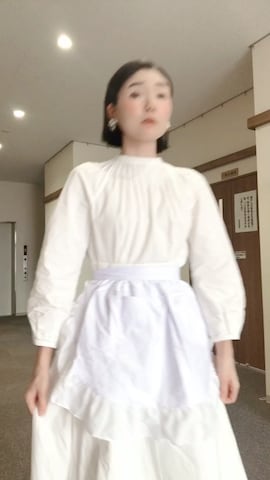 CASA FLINEのワンピースを使ったRYOKO  Yuhasaさんのファッション動画