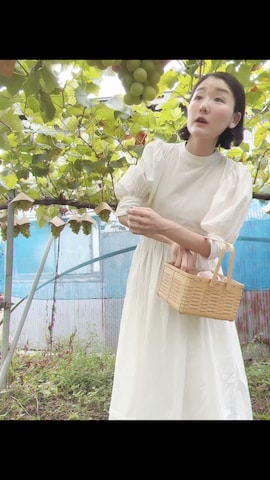 「アイテム（ソックス/靴下）」を使った、RYOKO  Yuhasaさん（レディース・172cm）の秋コーディネート