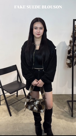 「EMODA（エモダ）のバルキープランプフィットブーツ（ブーツ）」を使った、久道理沙さん（レディース・160cm）の秋コーディネート