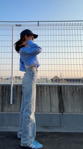 CELINEの帽子を使ったRINA.さんのファッション動画