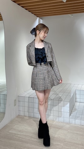 RESEXXYのブーツを使ったmoekaさんのファッション動画