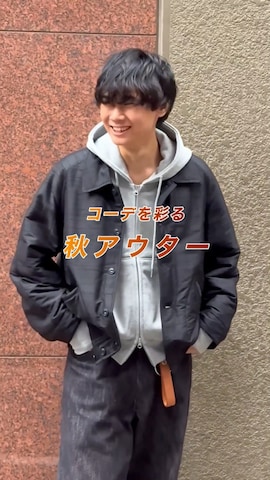 ステンカラーコートを使った平莉川己夢(コム)さんのファッション動画