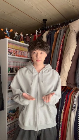 Elanqueのアイテムを使ったレンタロウさんのファッション動画