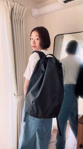NUMERALSのバッグを使ったarisa _mさんのファッション動画