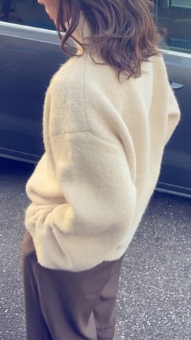 SOTTのアイテムを使ったたろ☺︎さんのファッション動画