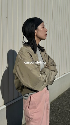 「アイテム（ヘアバンド）」を使った、RIKAさん（レディース・168cm）の秋コーディネート