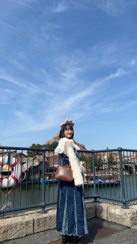 ダウンベストを使ったなつさんのファッション動画