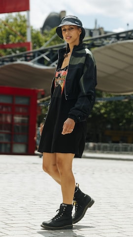 ジャケット/アウターを使ったMiha Miさんのファッション動画