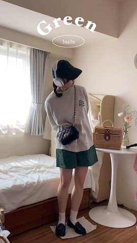 CLEAのキャップを使ったSakuraさんのファッション動画