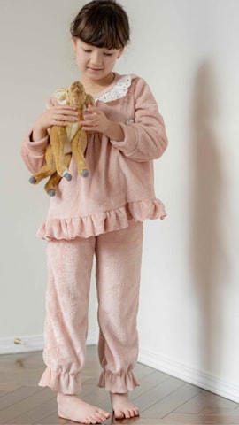 「アイテム（ルームウェア/パジャマ）」を使った、キャサリンコテージさん（キッズ・120cm）の秋コーディネート