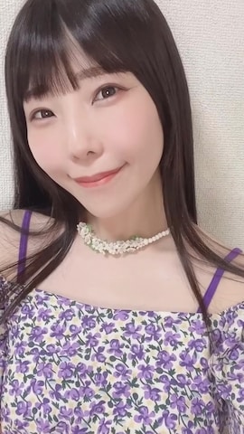 Grimoireのアクセサリーを使った相沢梨紗さんのファッション動画