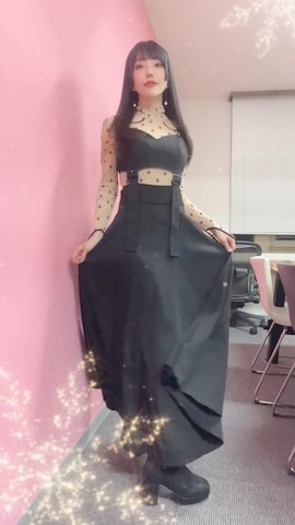 「アイテム（ハイライト/シェーディング）」を使った、相沢梨紗さん（レディース・161cm）の秋コーディネート