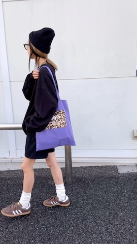 トートバッグを使ったamoriaさんのファッション動画