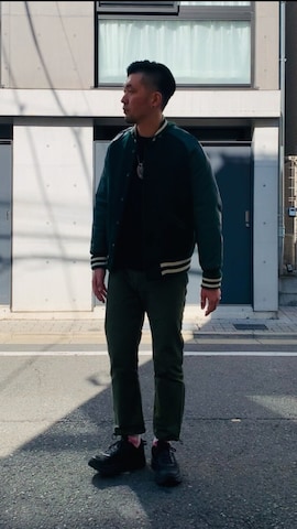 「アイテム（スタジャン）」を使った、8ight ㉝ on1さん（メンズ・187cm）の冬コーディネート