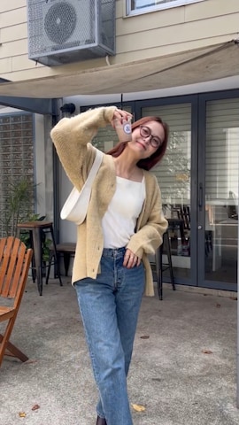 「アイテム（フレグランス）」を使った、maiさん（レディース・162cm）の秋コーディネート