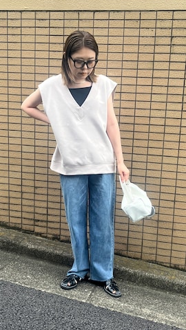 LUGG NAGGのアイテムを使ったPiyooさんのファッション動画