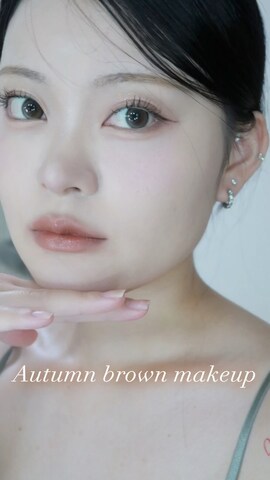 「アイテム（マスカラ）」を使った、水瀬さくらさん（レディース・152cm）の秋コーディネート