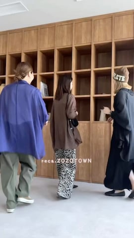 recaのシャツ/ブラウスを使ったrecastaffさんのファッション動画-これからの時期に大活躍👑