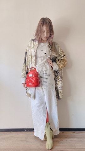 TOGAのアイテムを使ったsaraさんのファッション動画